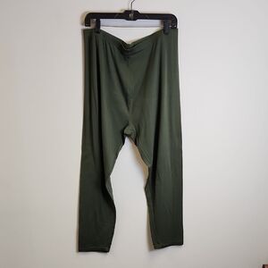Just Be Women's Green Pants